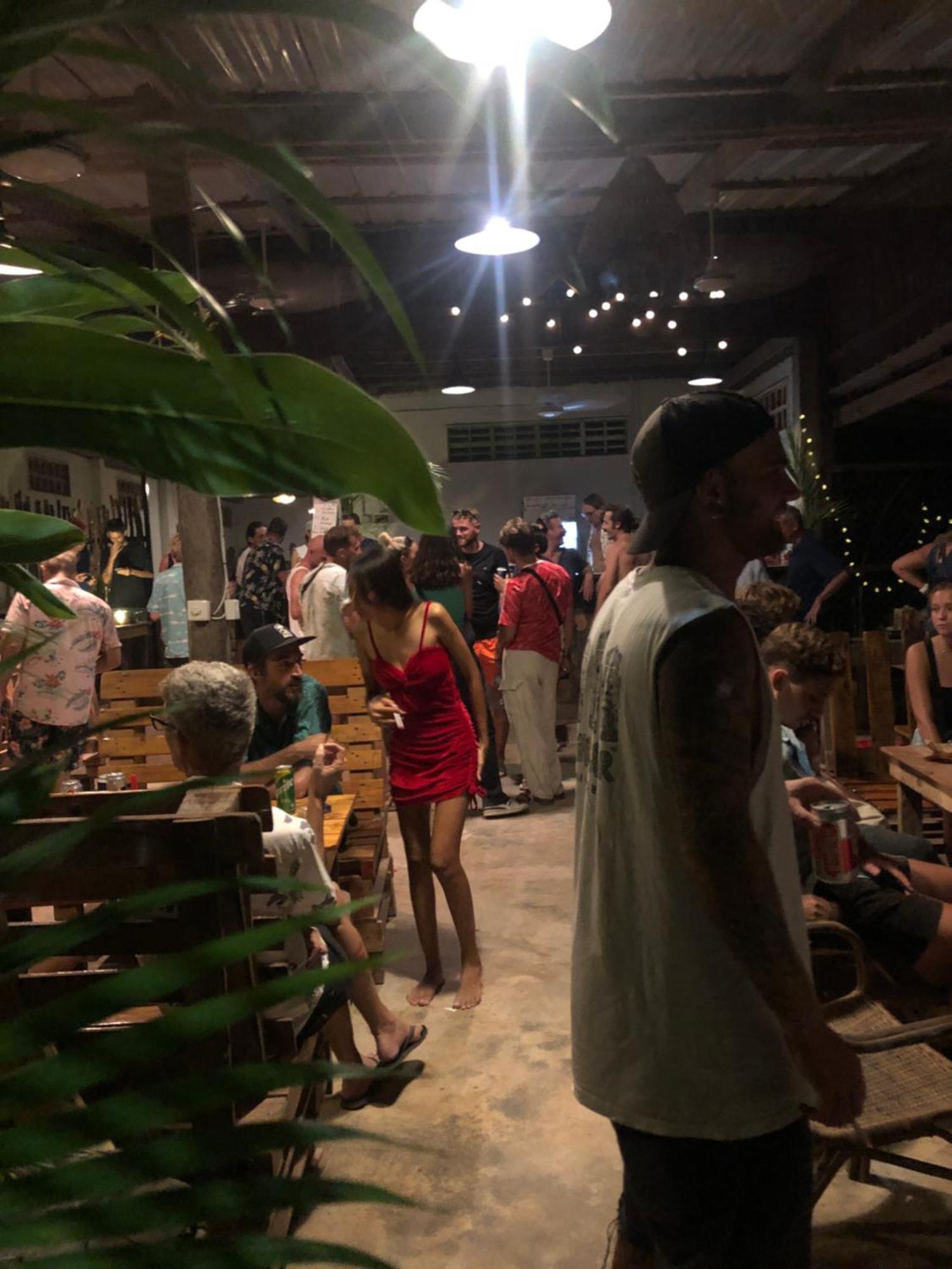 Macondo Mpai Bay 코롱 산로엠 외부 사진